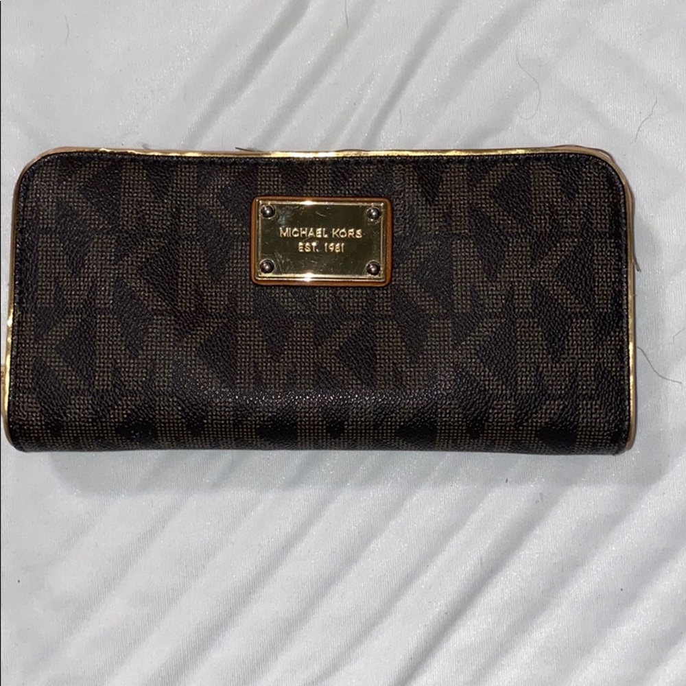 Michael Kors wallet!
